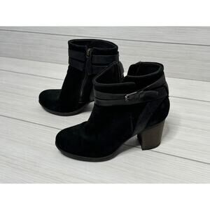 Clarks Black Suede Ankle Boots Buckle‎ Detail Stacked Heel Casual Versatile 7
